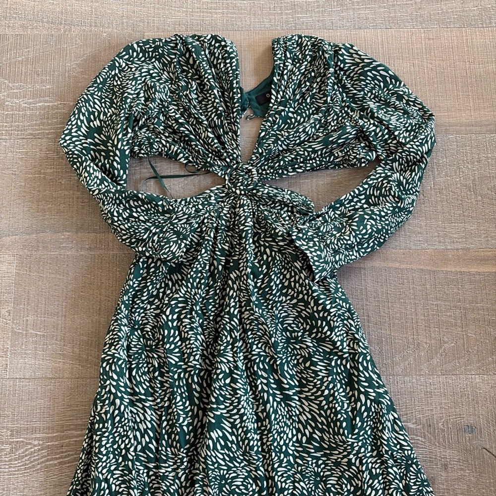 Green Dress